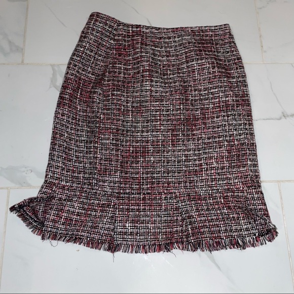 Tweed career skirt - Picture 2 of 4